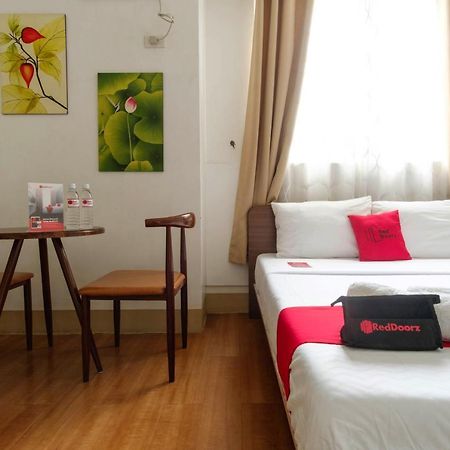 Hotel Reddoorz Near V Mapa Station Manila Exteriér fotografie