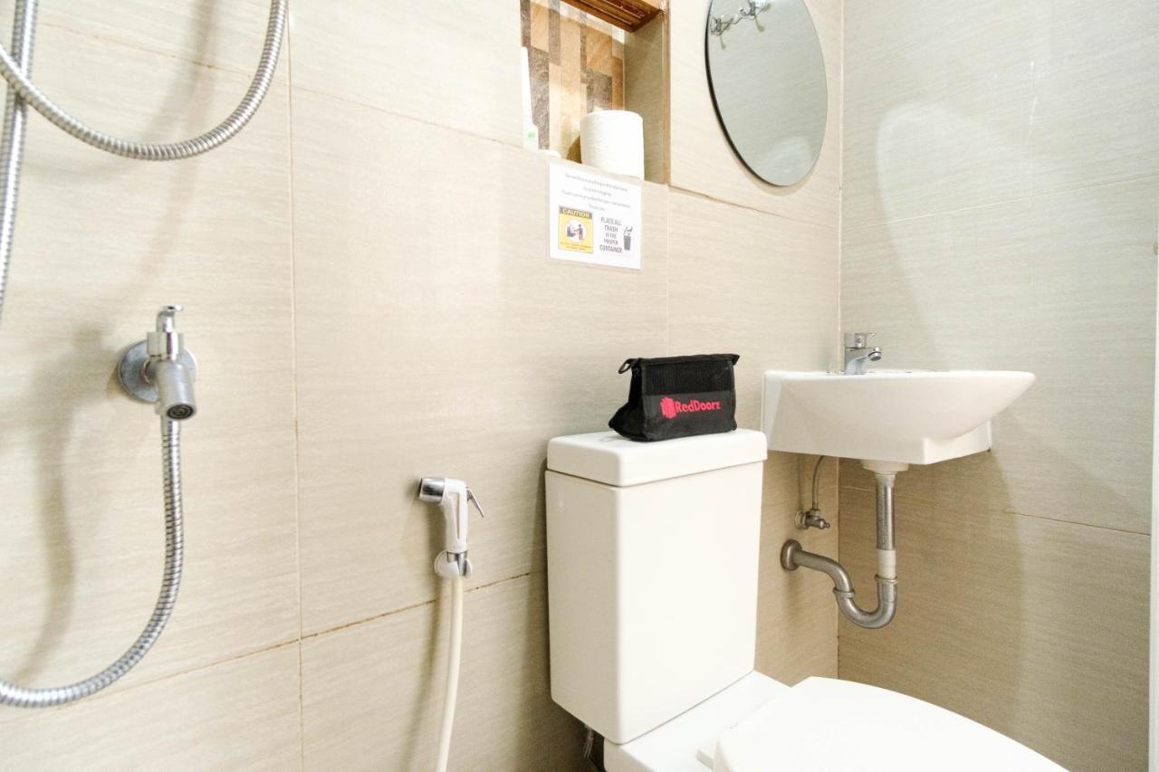 Hotel Reddoorz Near V Mapa Station Manila Exteriér fotografie