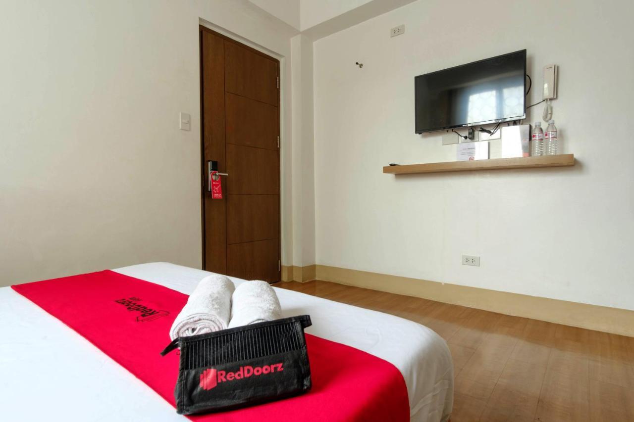 Hotel Reddoorz Near V Mapa Station Manila Exteriér fotografie