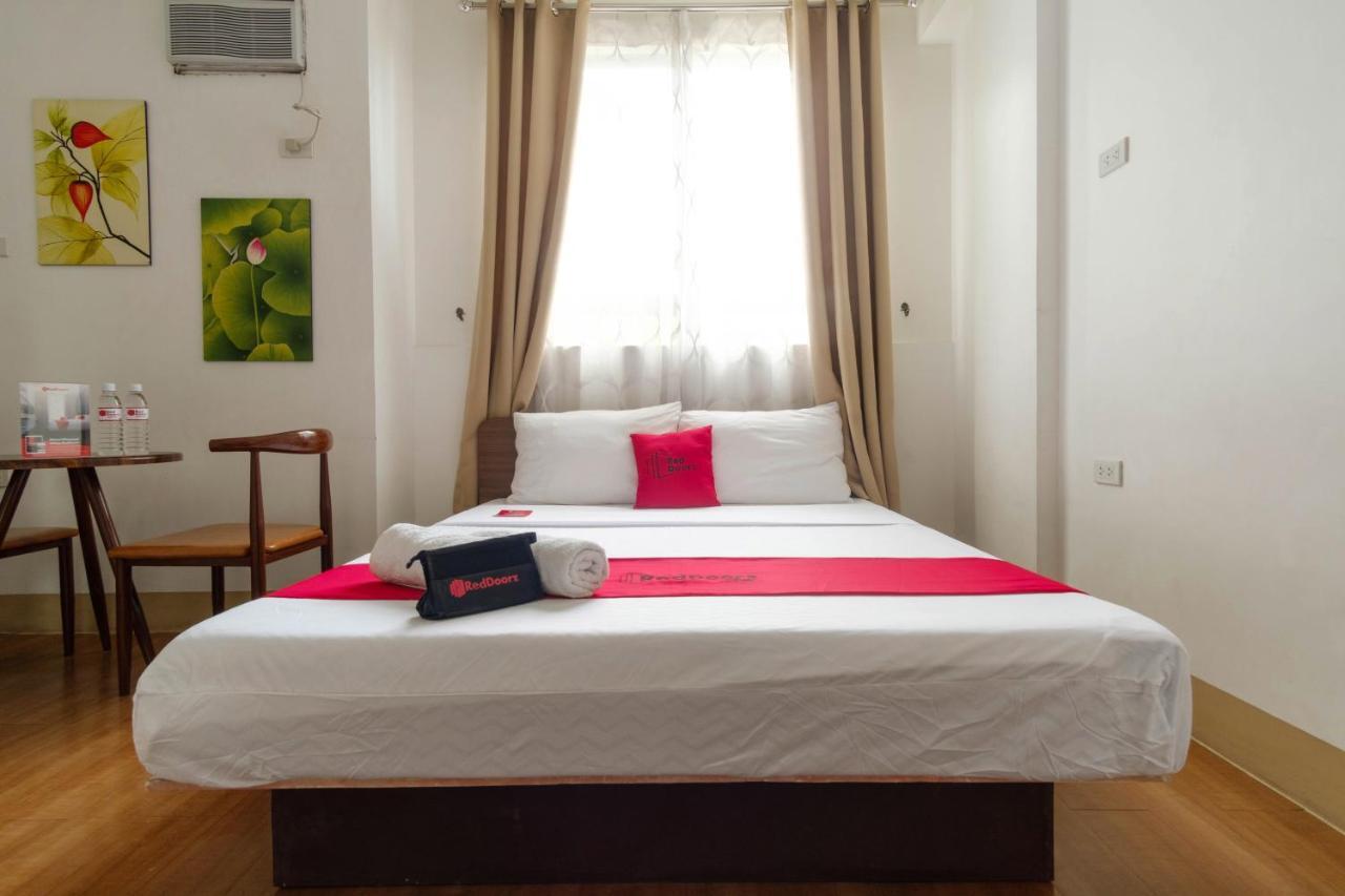 Hotel Reddoorz Near V Mapa Station Manila Exteriér fotografie