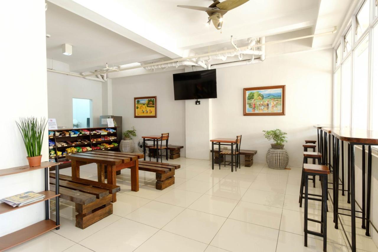 Hotel Reddoorz Near V Mapa Station Manila Exteriér fotografie